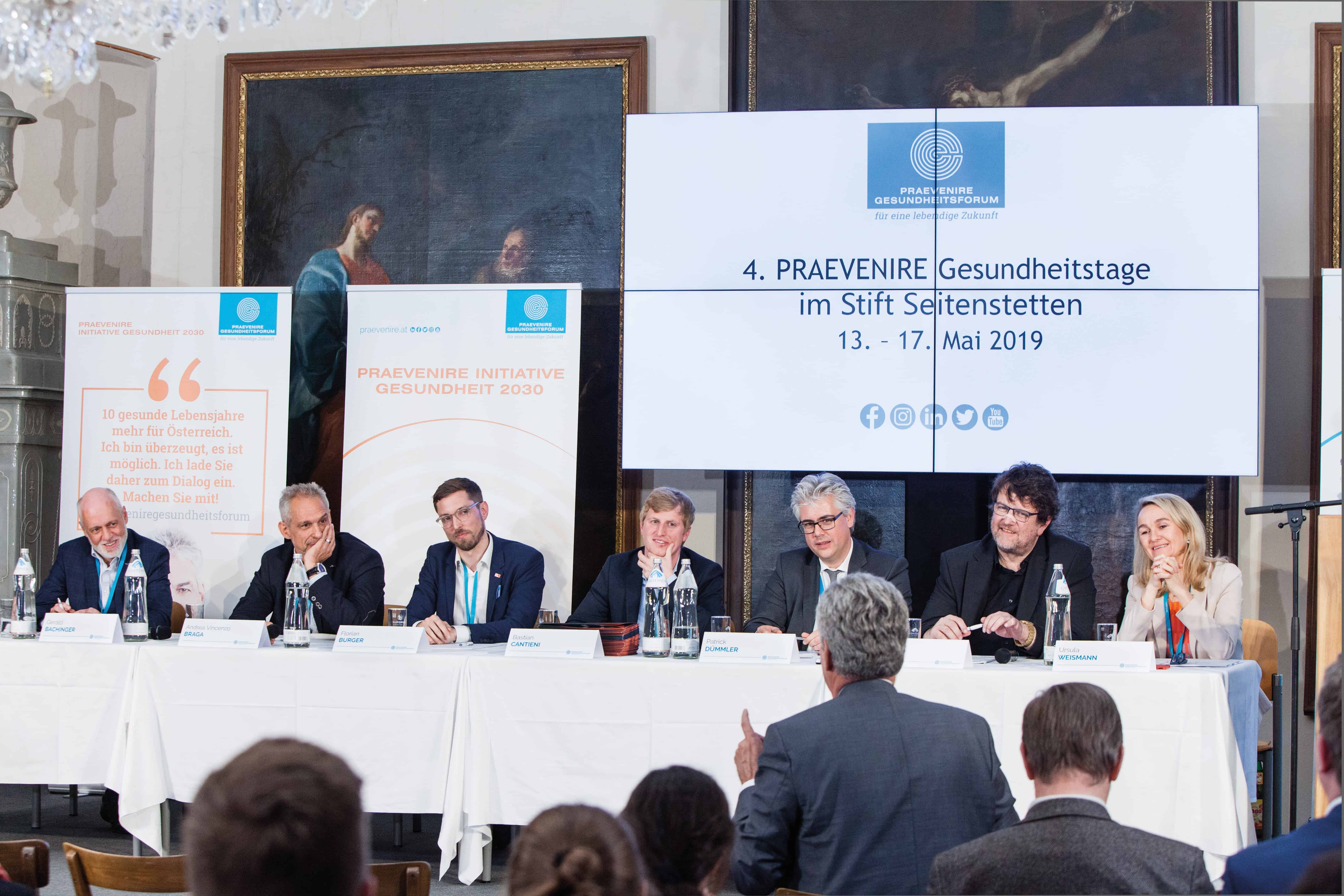 v. l.: Gerald Bachinger, Andrea Vincenzo Braga, Florian Burger, Bastian Cantieni, Patrick Dümmler, Reinhard Riedl, Ursula Weismann | ©Peter Provaznik