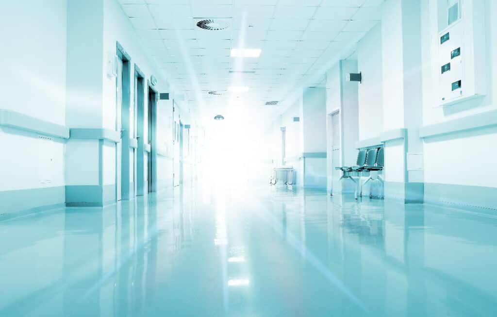 Personalmangel, Finanzierungsprobleme, Wartezeiten: Reformpotenziale im Krankenhausbereich